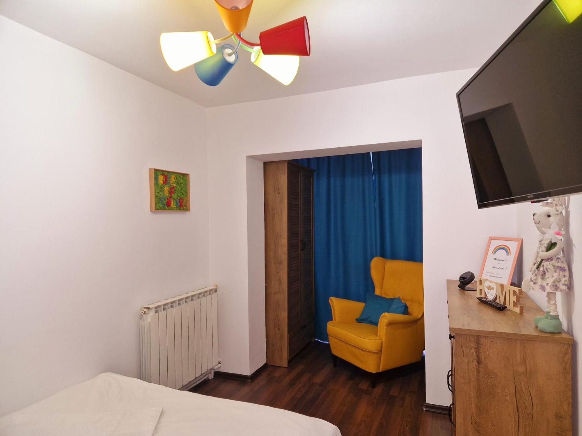 Apartamento House Of Colors Petroşani Exterior foto